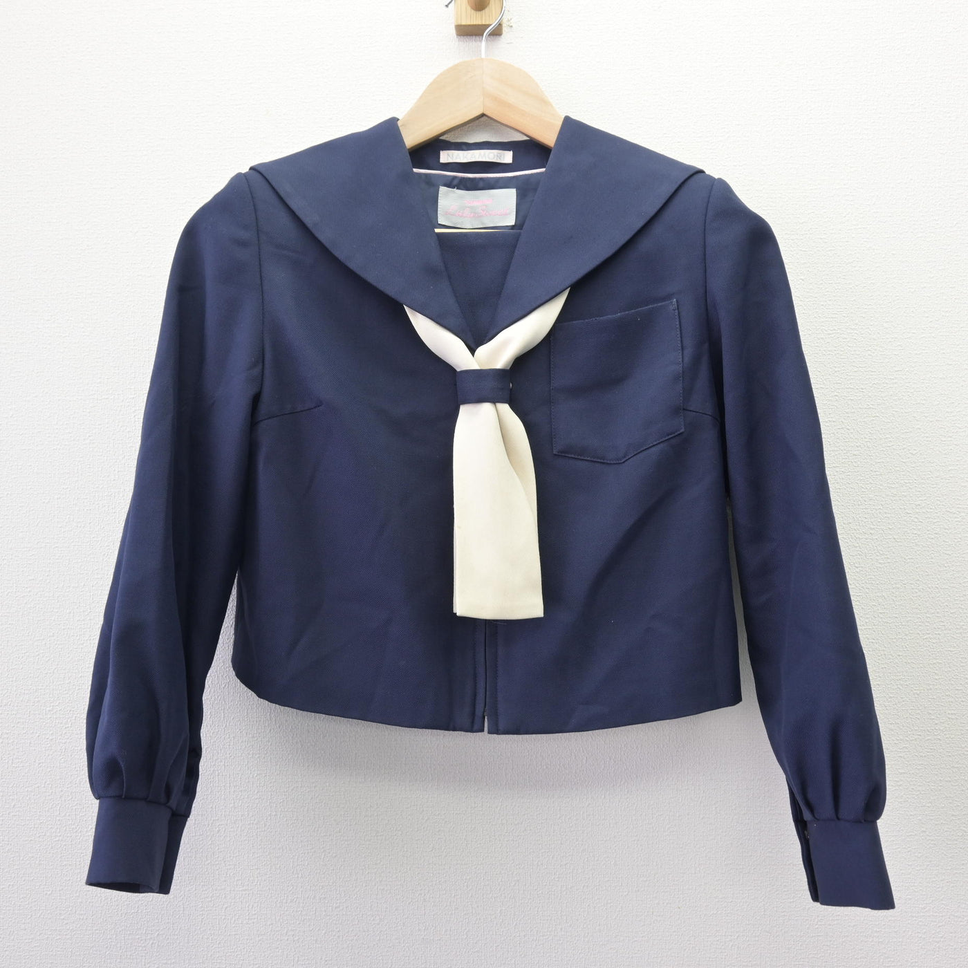 【中古】茨城県 土浦第三中学校 女子制服 3点 (セーラー服・ジャンパースカート) sf120307