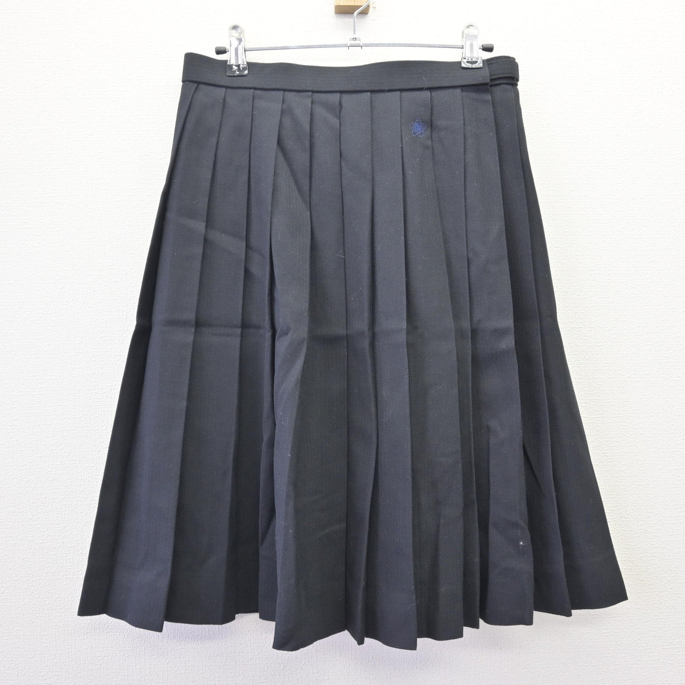 【中古】千葉県 成東高等学校 女子制服 4点 (ブレザー・ニット・スカート) sf120310