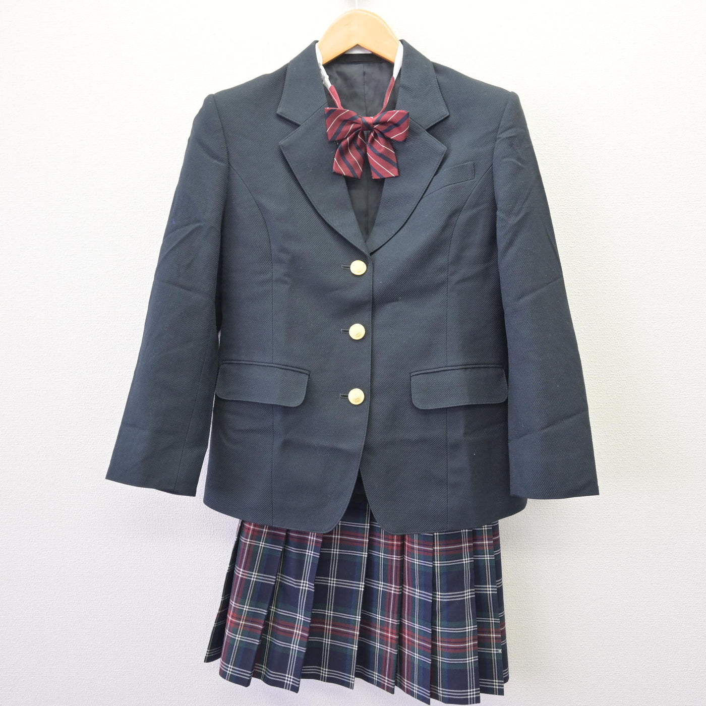 【中古】東京都 桐ヶ丘高等学校 女子制服 4点 (ブレザー・スカート) sf120346