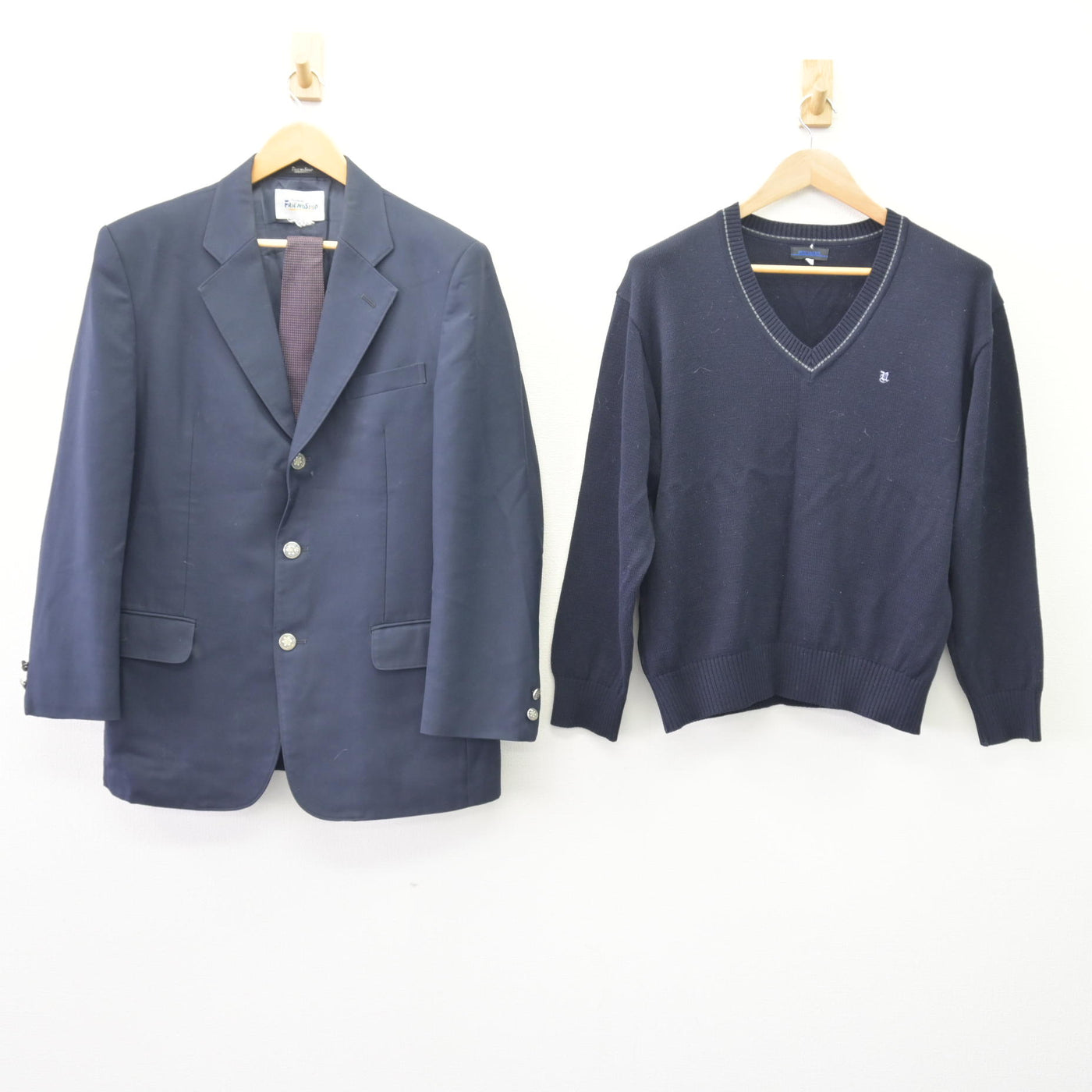 【中古】茨城県 並木中等教育学校 男子制服 3点 (ブレザー・ニット) sf120396