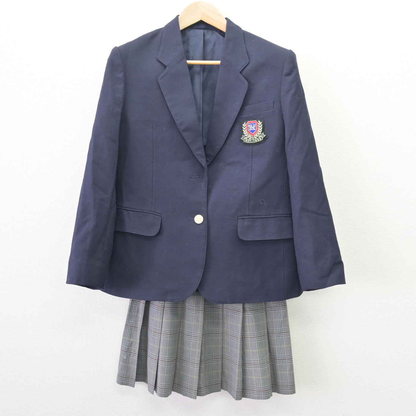 【中古】茨城県 牛久栄進高等学校 女子制服 2点 (ブレザー・スカート) sf120405