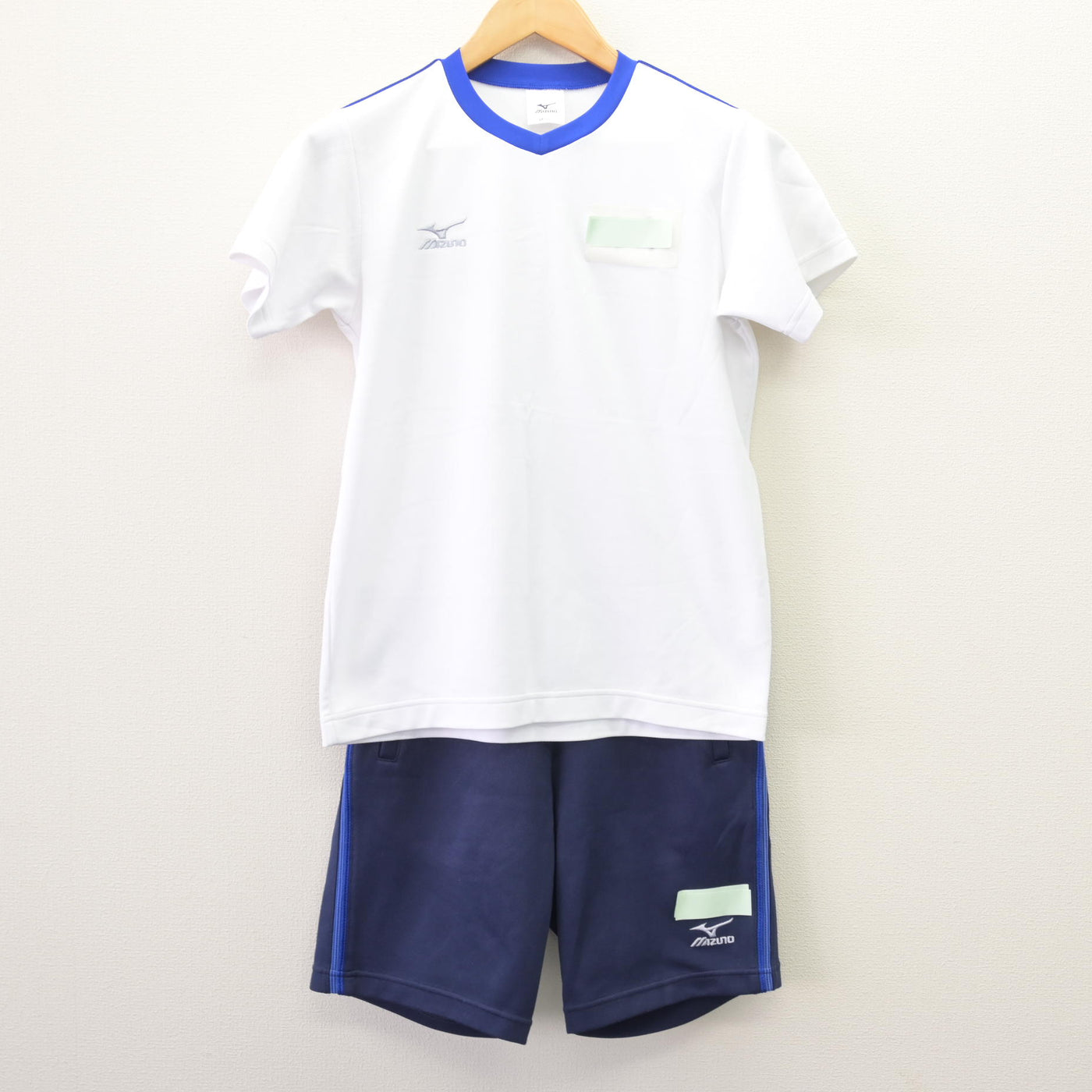 【中古】神奈川県  日本大学藤沢高等学校・藤沢中学校 女子制服 3点 (体操服 上・体操服 下) sf120414