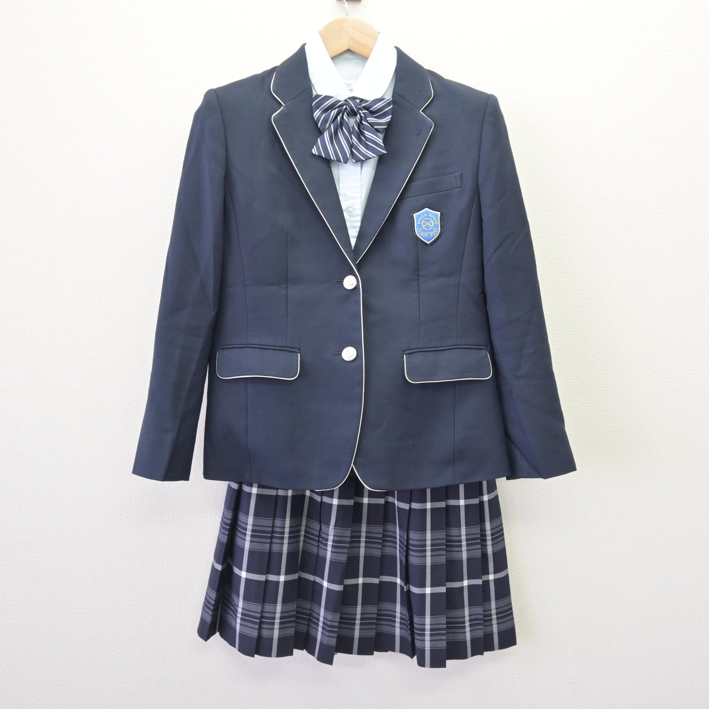 【中古】京都府 京都両洋高等学校 女子制服 4点 (ブレザー・シャツ・スカート) sf120435