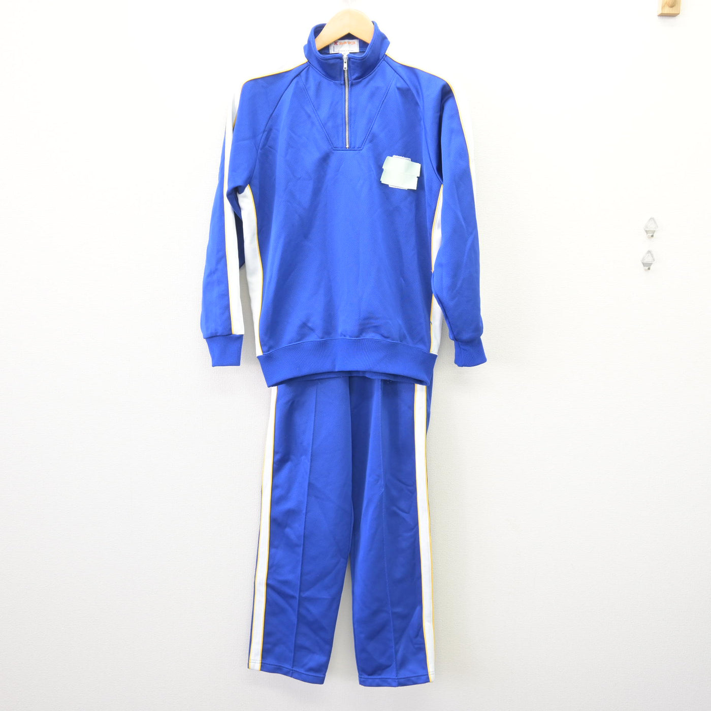 【中古】千葉県 柏第四中学校 女子制服 2点 (ジャージ 上・ジャージ 下) sf120469