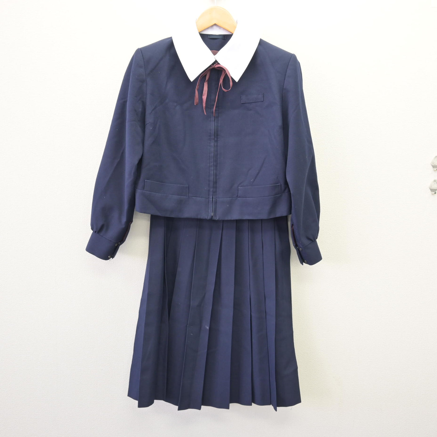 【中古】大阪府 浜寺中学校 女子制服 5点 (ブレザー・スカート) sf120476