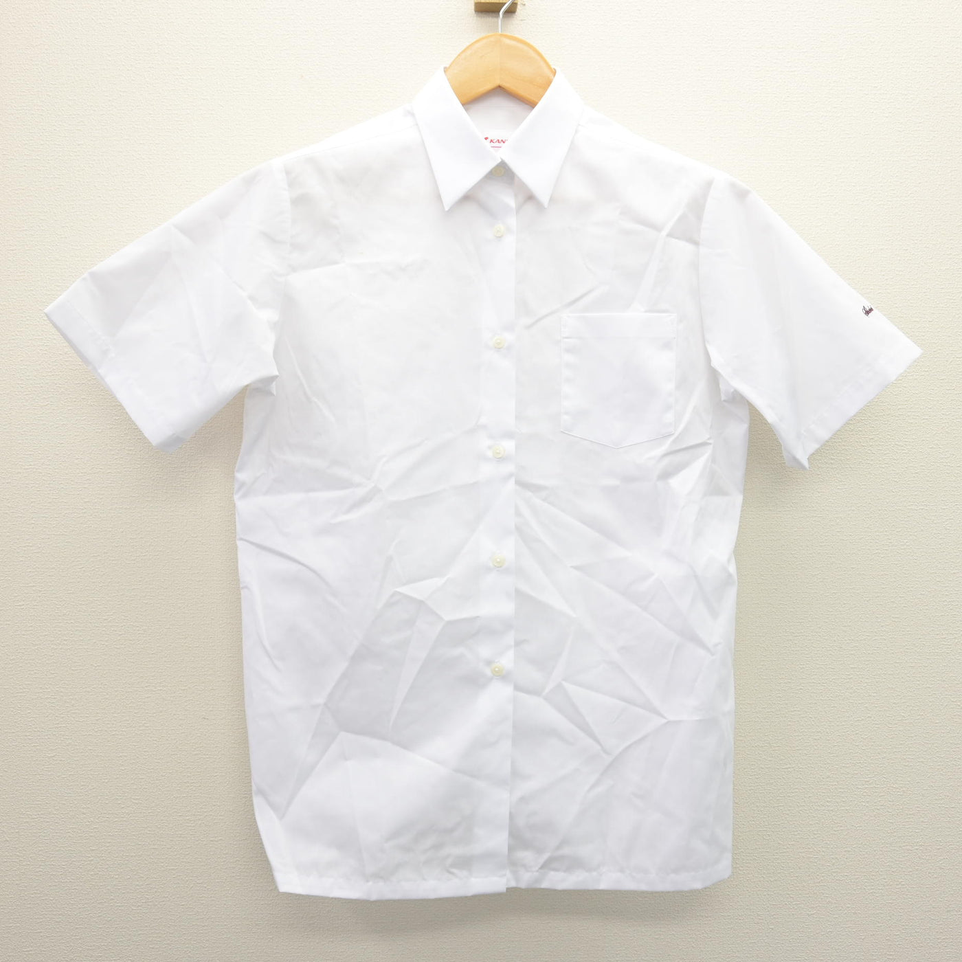 【中古】埼玉県 昌平高等学校 女子制服 2点 (シャツ・スカート) sf120501