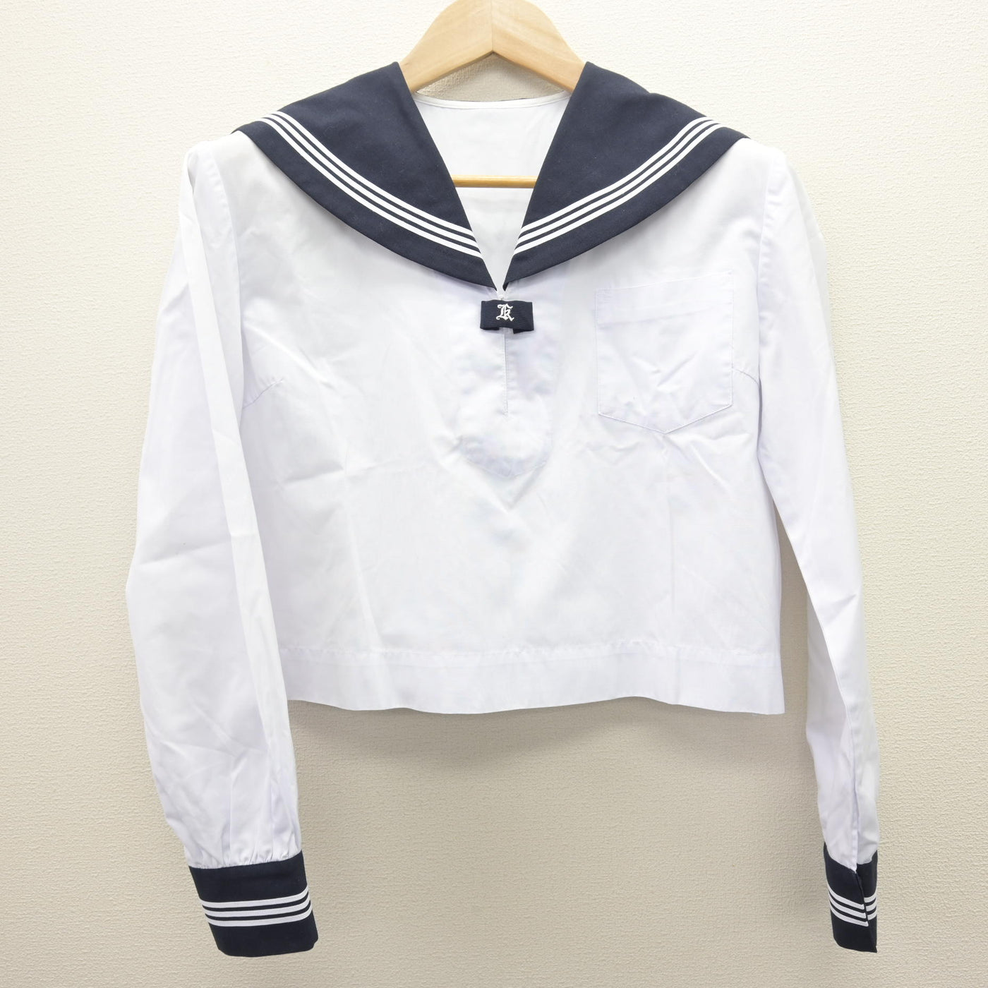 【中古】高知県 高知商業高等学校 女子制服 2点 (セーラー服・スカート) sf120510