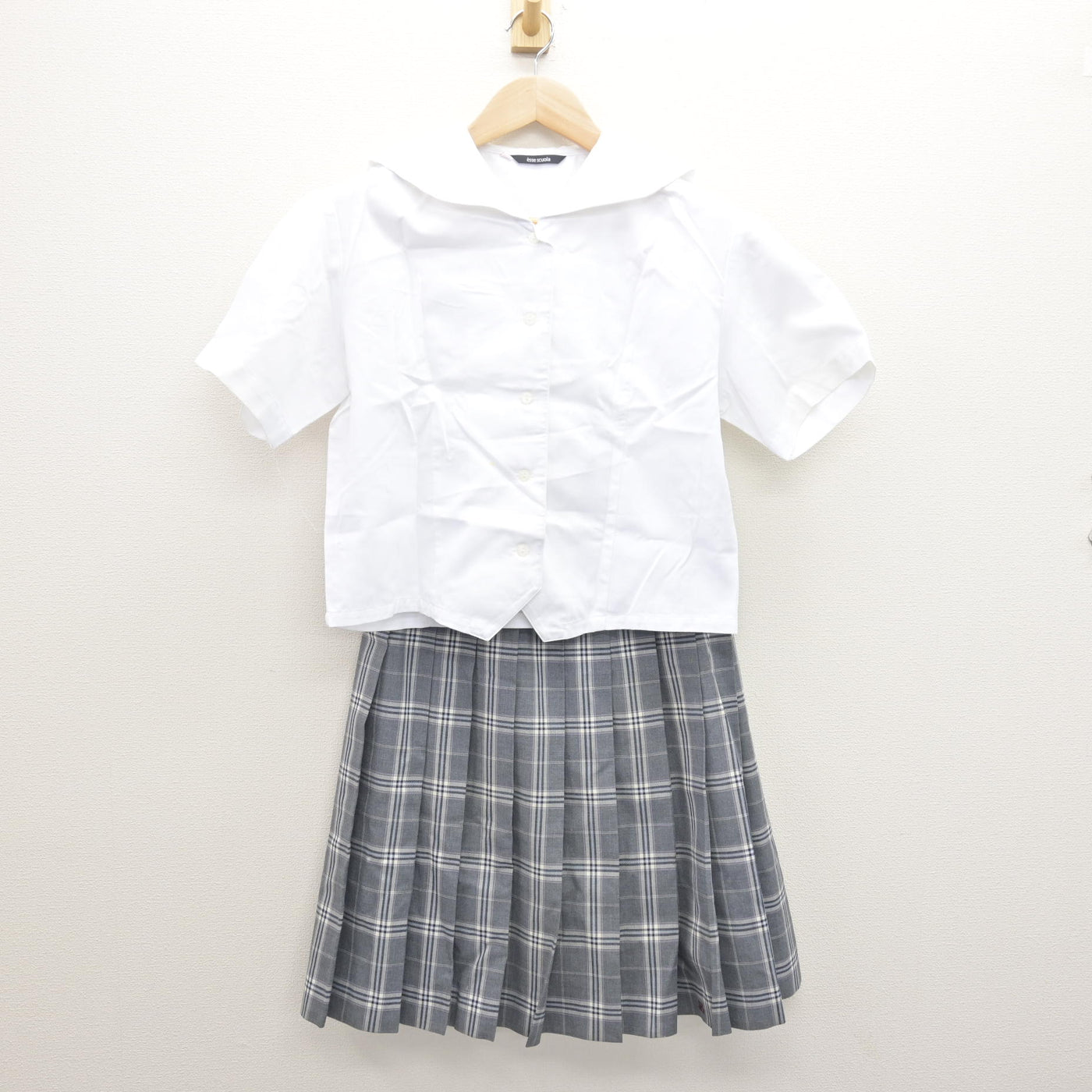 【中古】栃木県 文星女子高等学校 女子制服 3点 (セーラー服・スカート) sf120511