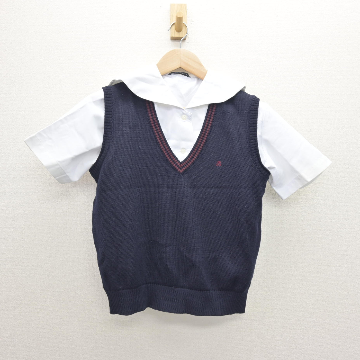 【中古】栃木県 文星女子高等学校 女子制服 3点 (ニットベスト・セーラー服) sf120512