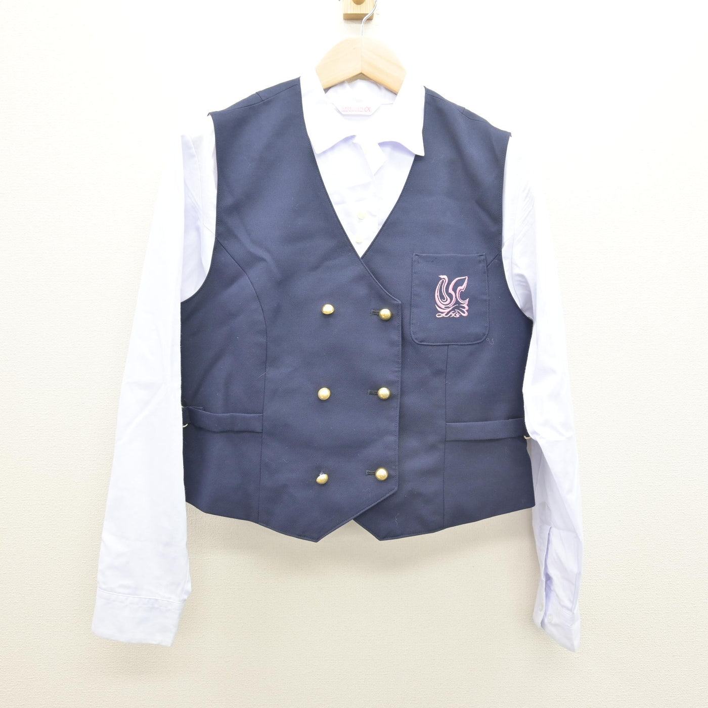【中古】奈良県 奈良県立高田高等学校 女子制服 2点 (ベスト・シャツ) sf120529