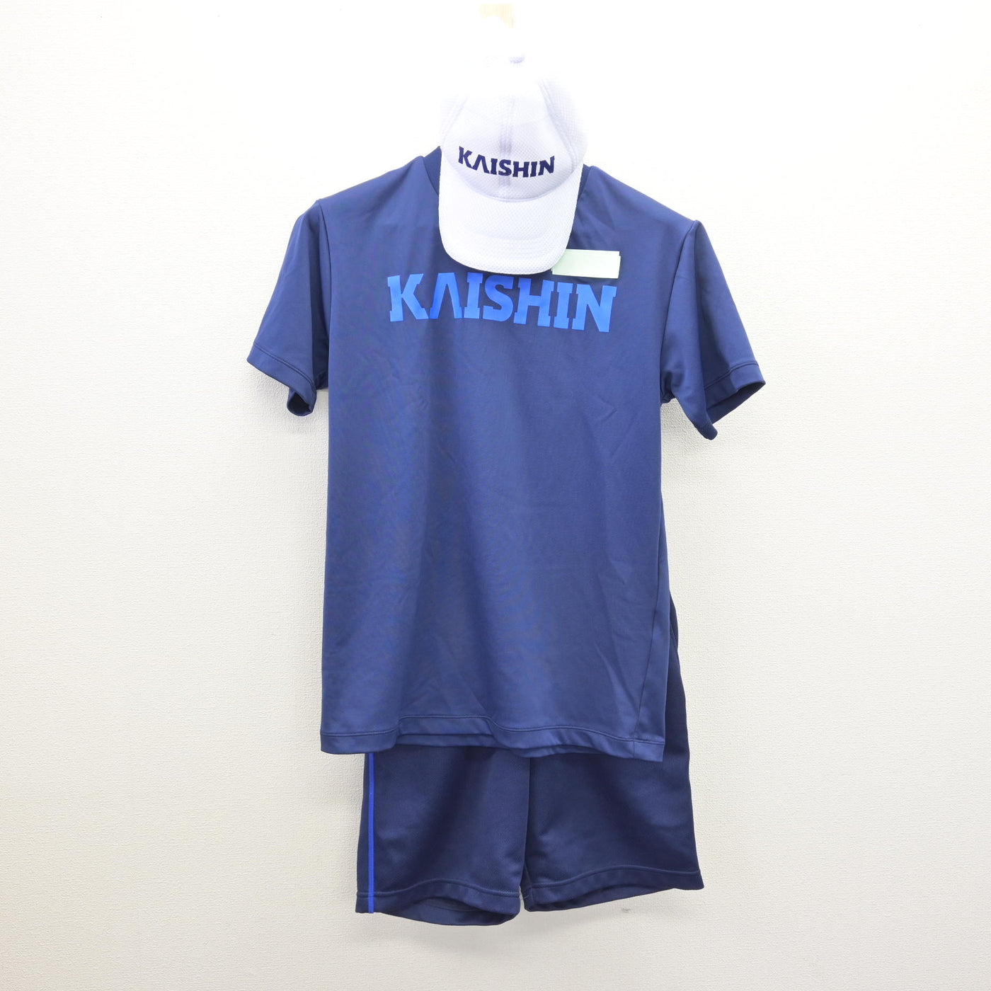 【中古】熊本県 開新高等学校 女子制服 3点 (体操服 上・体操服 下) sf120541