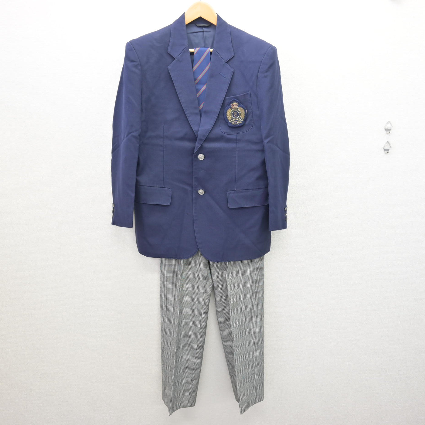 【中古】茨城県 東洋大学附属牛久高等学校/旧制服 男子制服 3点 (ブレザー・ズボン) sf120554