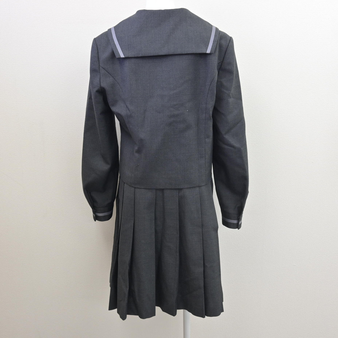 【中古】埼玉県 浦和麗明高等学校 女子制服 3点 (セーラー服・スカート) sf120556