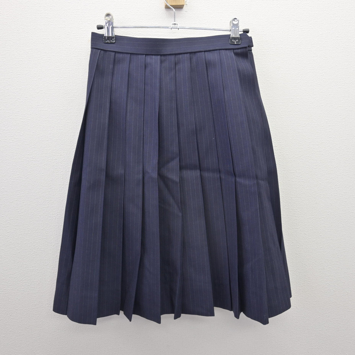 【中古】愛知県 藤ノ花女子高等学校 女子制服 5点 (ブレザー・ベスト・シャツ・スカート) sf120564