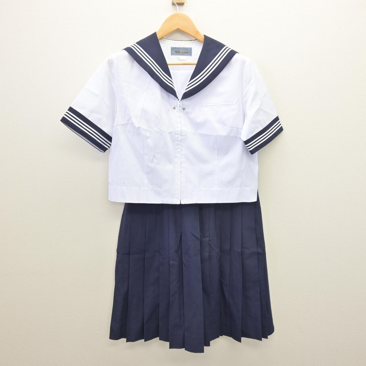 【中古】埼玉県 川口市立西中学校 女子制服 2点 (セーラー服・スカート) sf120569