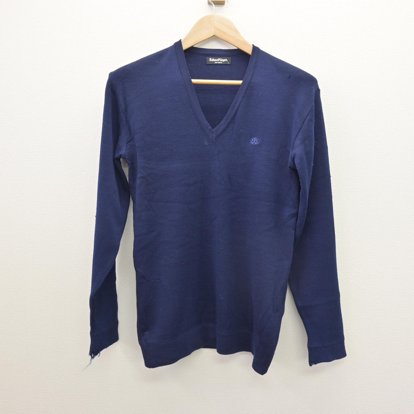 【中古】福岡県 八幡中央高等学校 女子制服 2点 (ニット・シャツ) sf120572