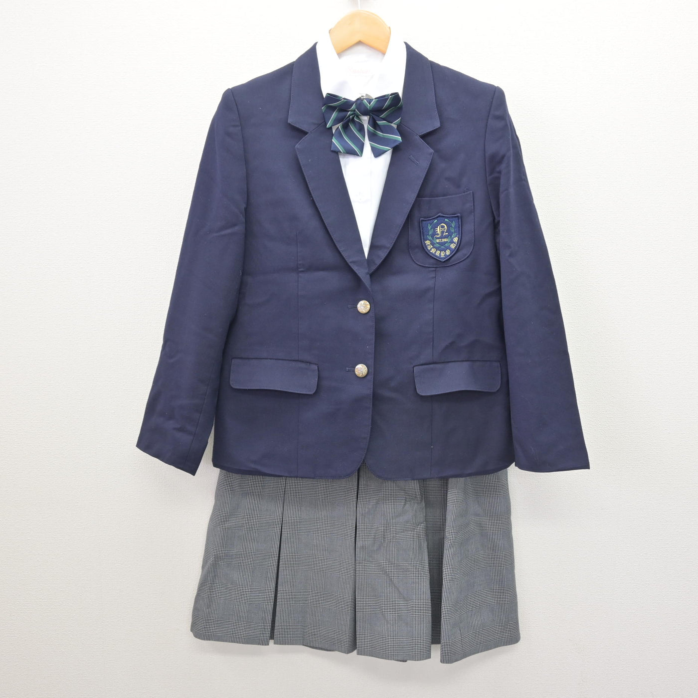 【中古】埼玉県 南稜高等学校 女子制服 4点 (ブレザー・シャツ・スカート) sf120574