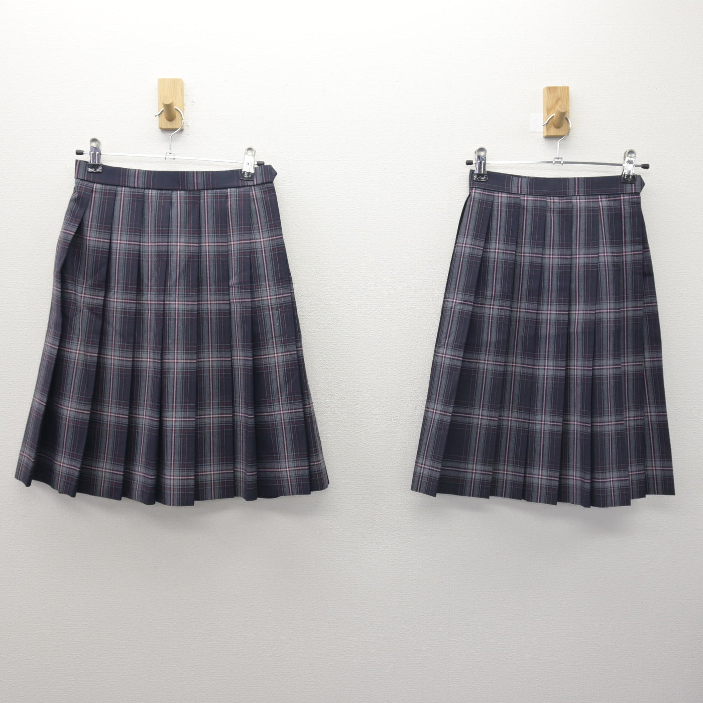 【中古】京都府 東山泉小中学校 女子制服 3点 (ブレザー・スカート・スカート) sf120583