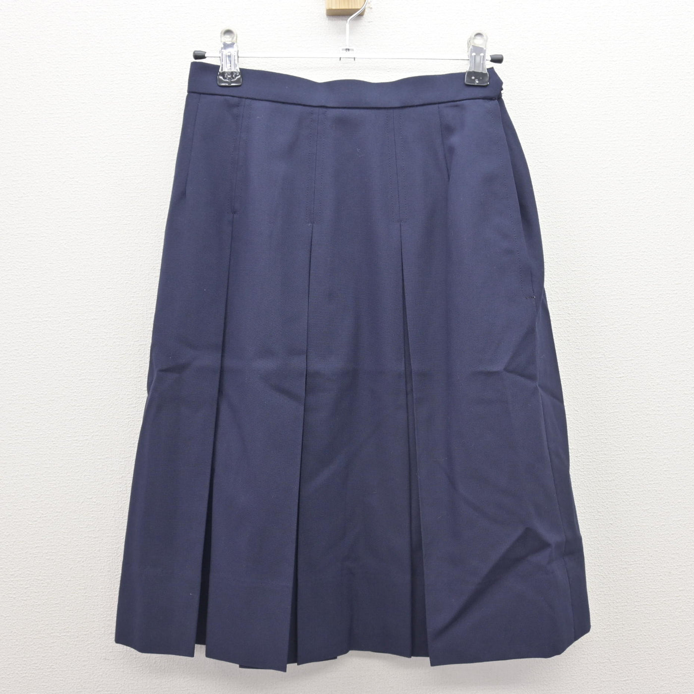 【中古】大阪府 豊中市立第十六中学校 女子制服 2点 (ベスト・スカート) sf120587