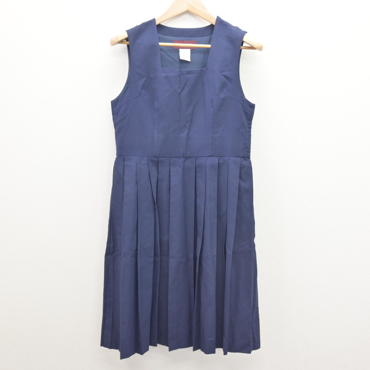【中古】東京都 足立区立第十四中学校 女子制服 2点 (シャツ・ジャンパースカート) sf120601
