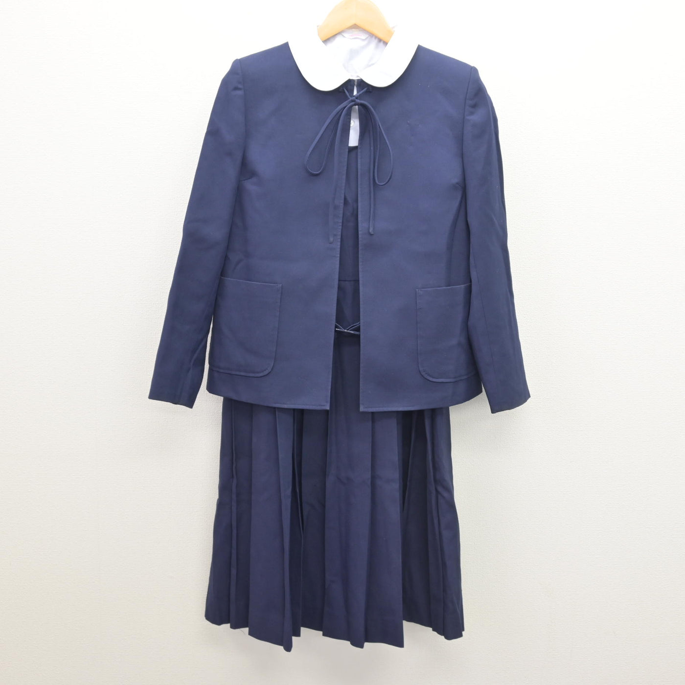 【中古】東京都 足立区立第十四中学校 女子制服 3点 (ブレザー・シャツ・ジャンパースカート) sf120602