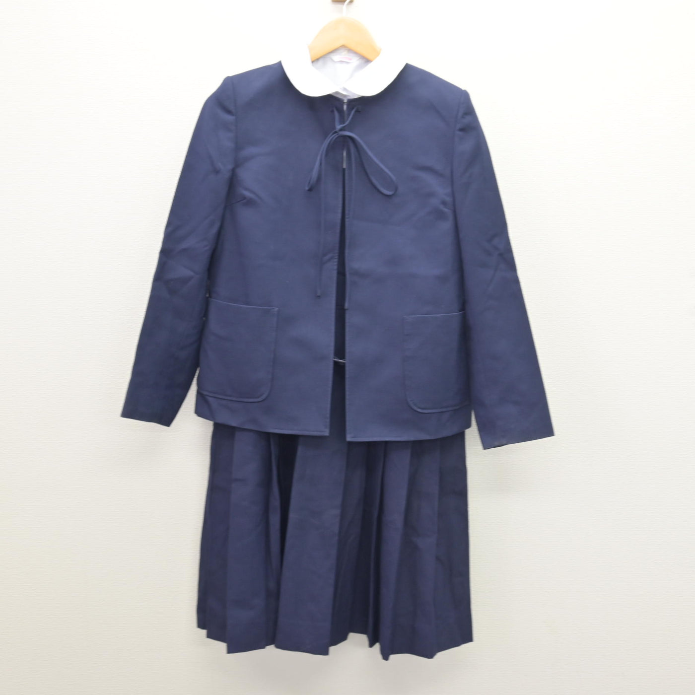 【中古】東京都 足立区立第十四中学校 女子制服 3点 (ブレザー・シャツ・ジャンパースカート) sf120603