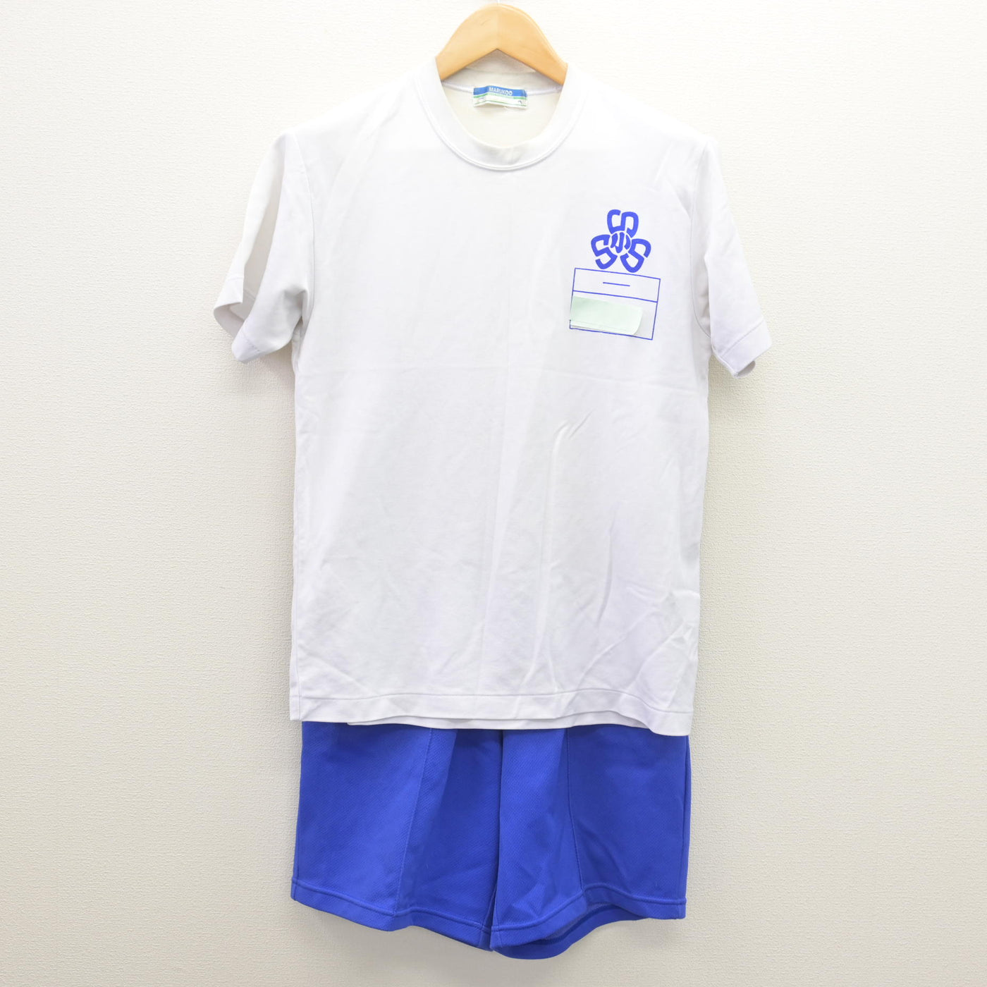 【中古】埼玉県 新明小学校 女子制服 2点 (体操服 上・体操服 下) sf120610