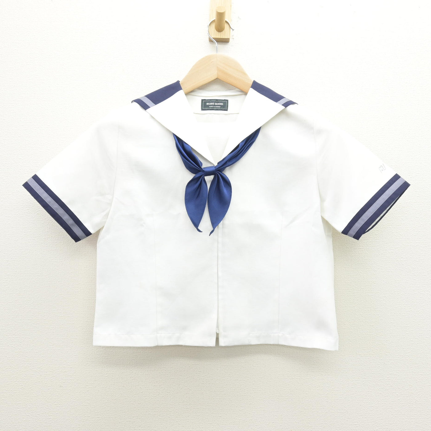 【中古】東京都 武蔵野大学中学校 女子制服 2点 (セーラー服) sf120613