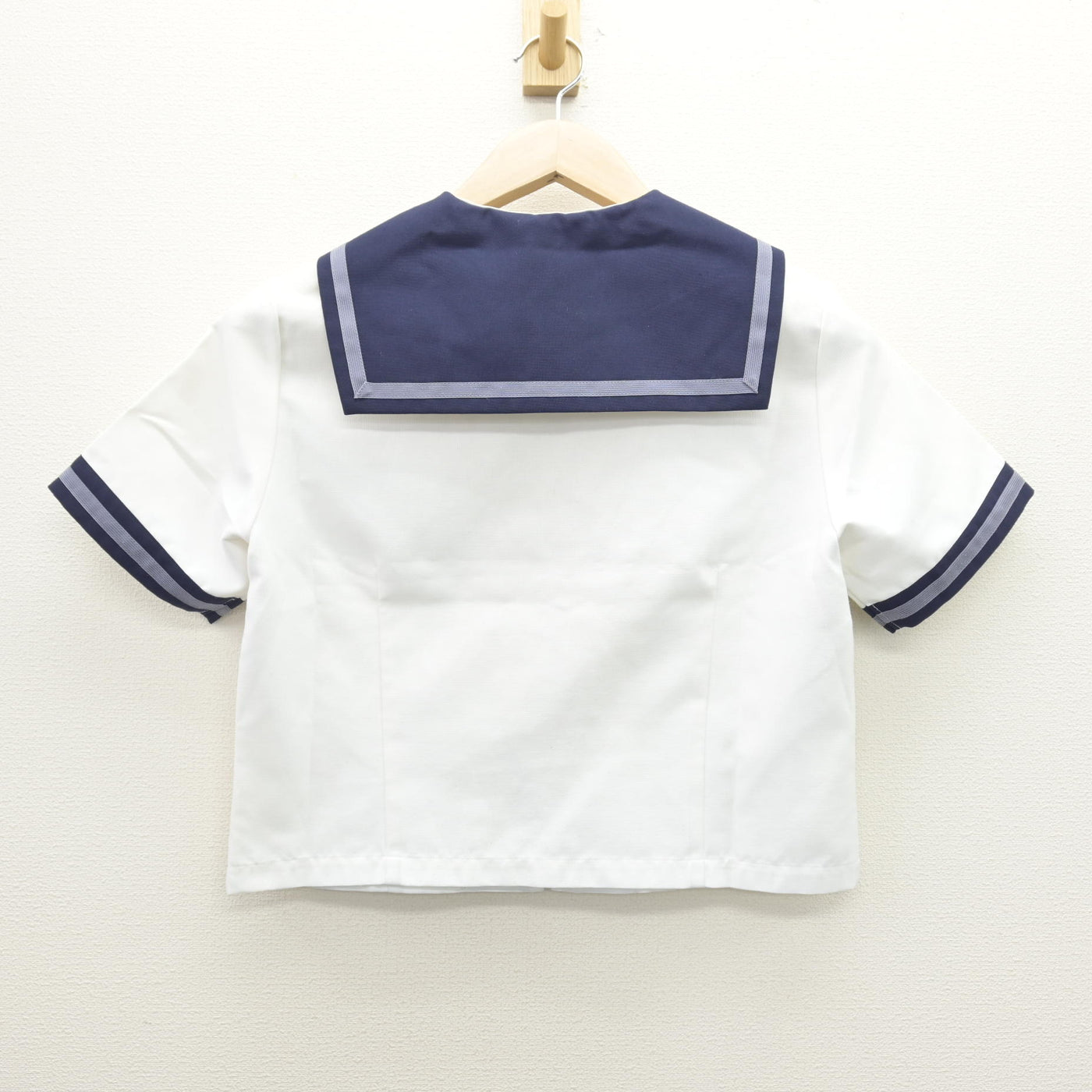 【中古】東京都 武蔵野大学中学校 女子制服 2点 (セーラー服) sf120613