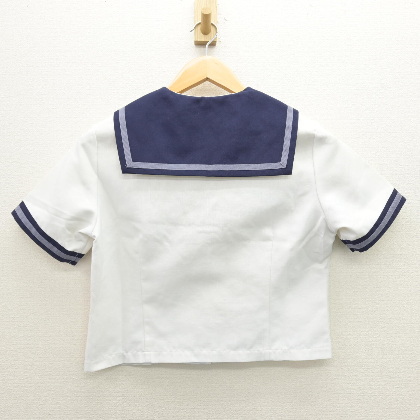 【中古】東京都 武蔵野大学高等学校 女子制服 2点 (ニット・セーラー服) sf120617