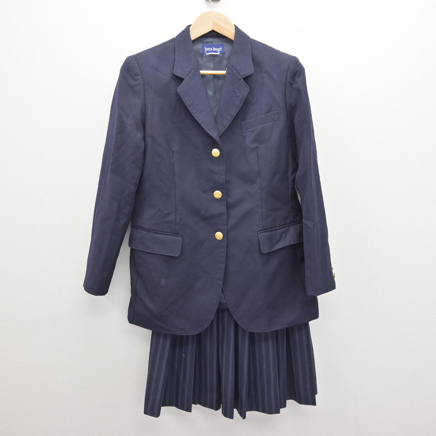 【中古】福島県 会津学鳳高等学校 女子制服 2点 (ブレザー・スカート) sf120650