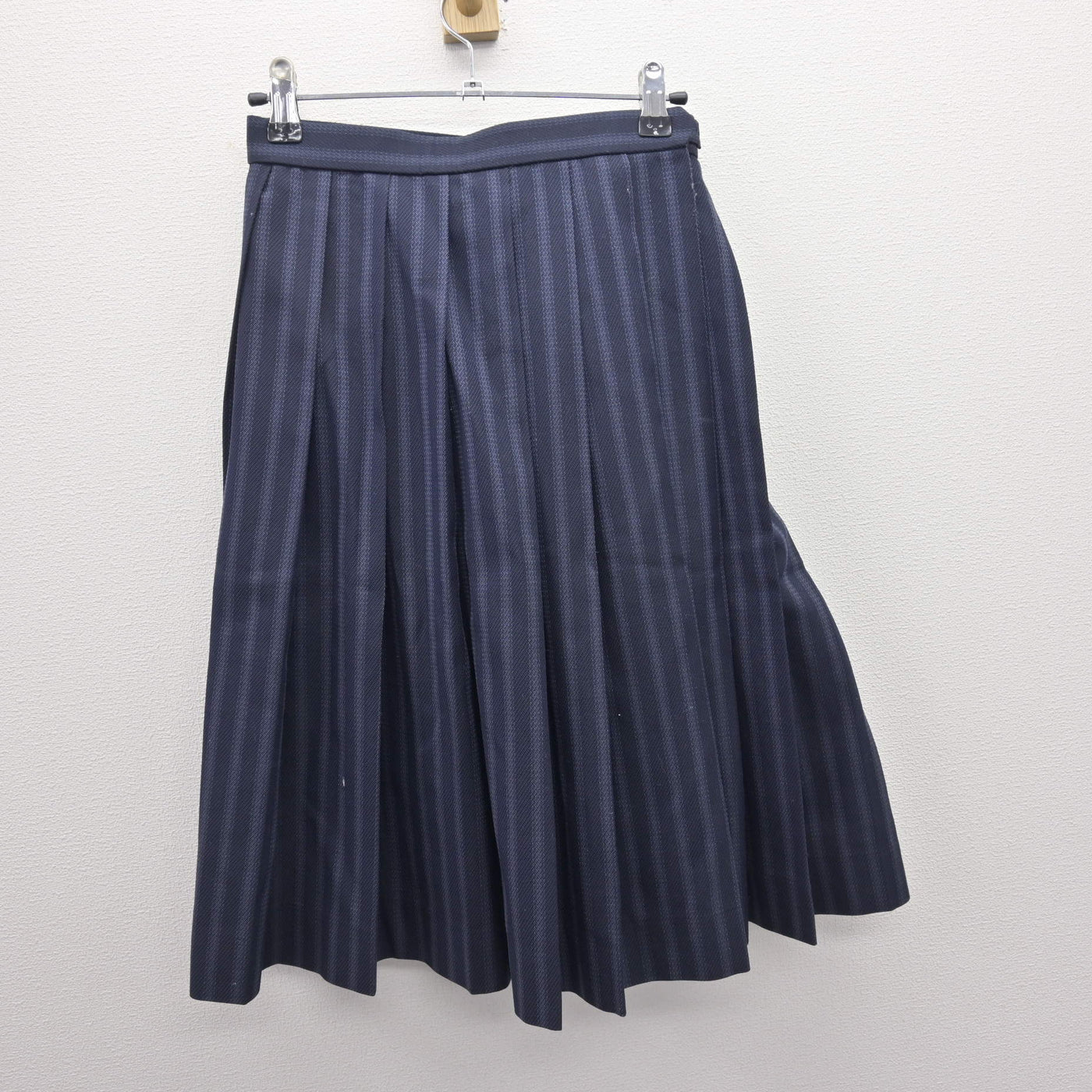 【中古】福島県 会津学鳳高等学校 女子制服 2点 (ブレザー・スカート) sf120650