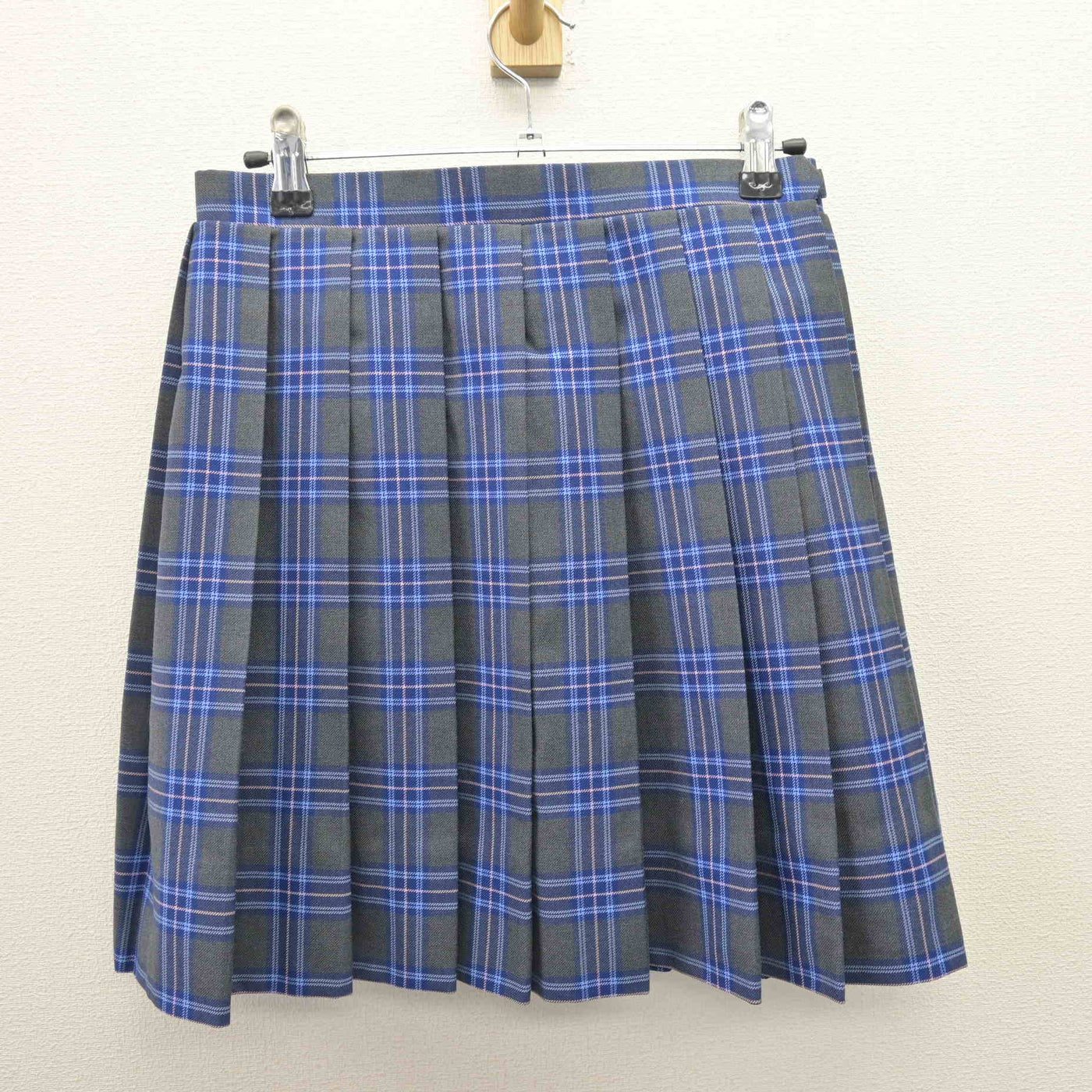 【中古】神奈川県 日本大学高等学校 女子制服 2点 (ニット・スカート) sf120653