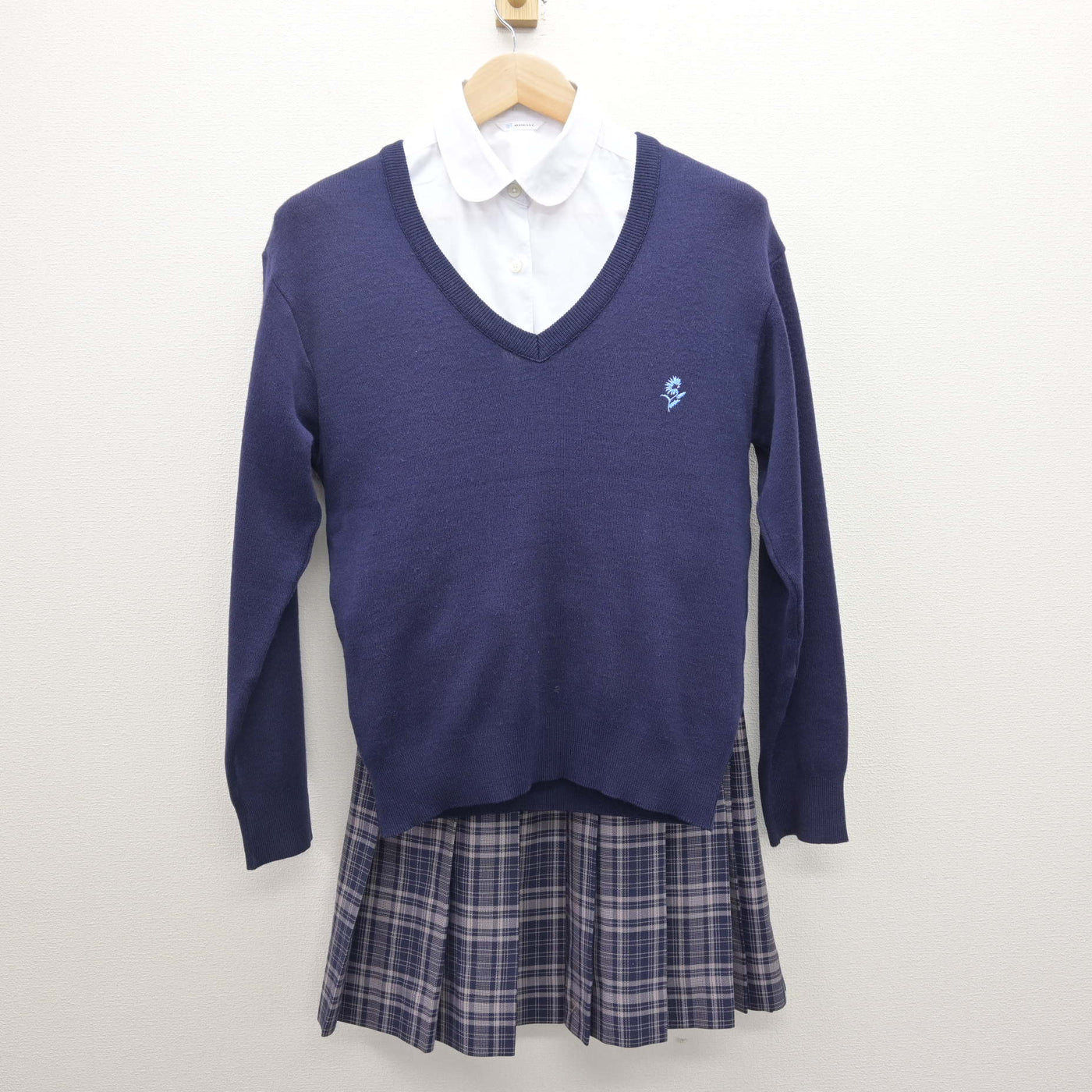 【中古】神奈川県 相模女子大学高等部 女子制服 3点 (ニット・ブラウス・スカート) sf120669