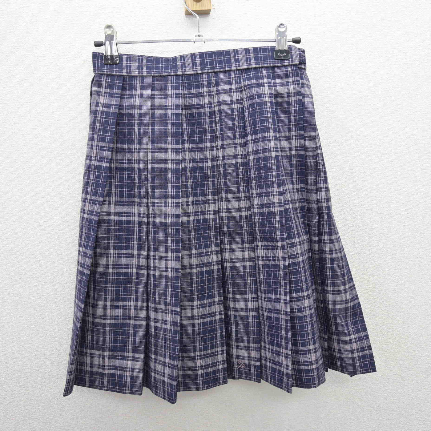 【中古】神奈川県 相模女子大学高等部 女子制服 3点 (ニット・ブラウス・スカート) sf120669