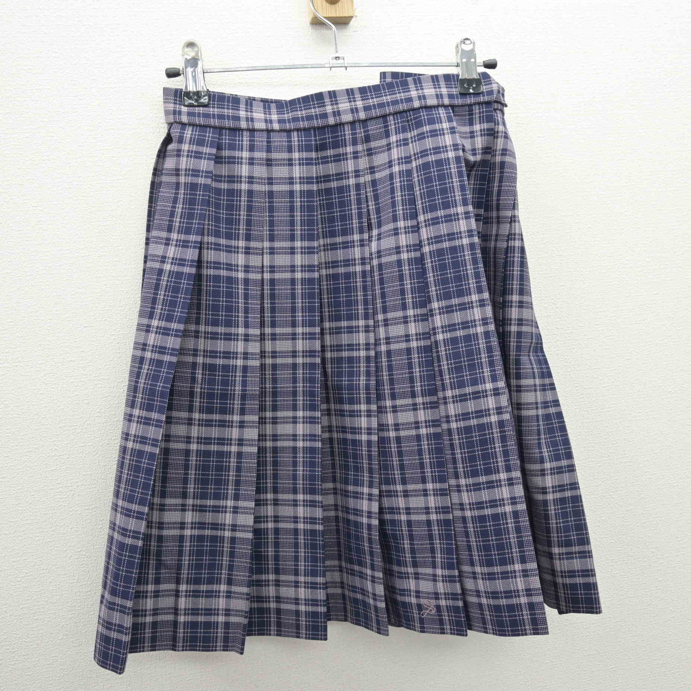 【中古】神奈川県 相模女子大学高等部 女子制服 3点 (ニット・ブラウス・スカート) sf120670