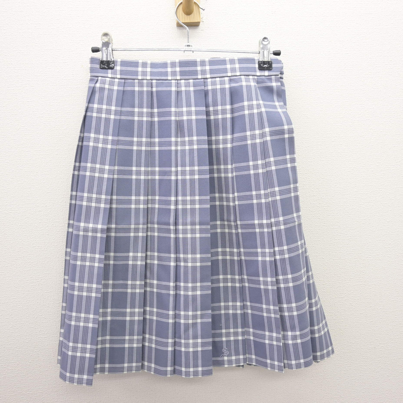 【中古】神奈川県 相模女子大学高等部 女子制服 3点 (ニットベスト・ブラウス・スカート) sf120675