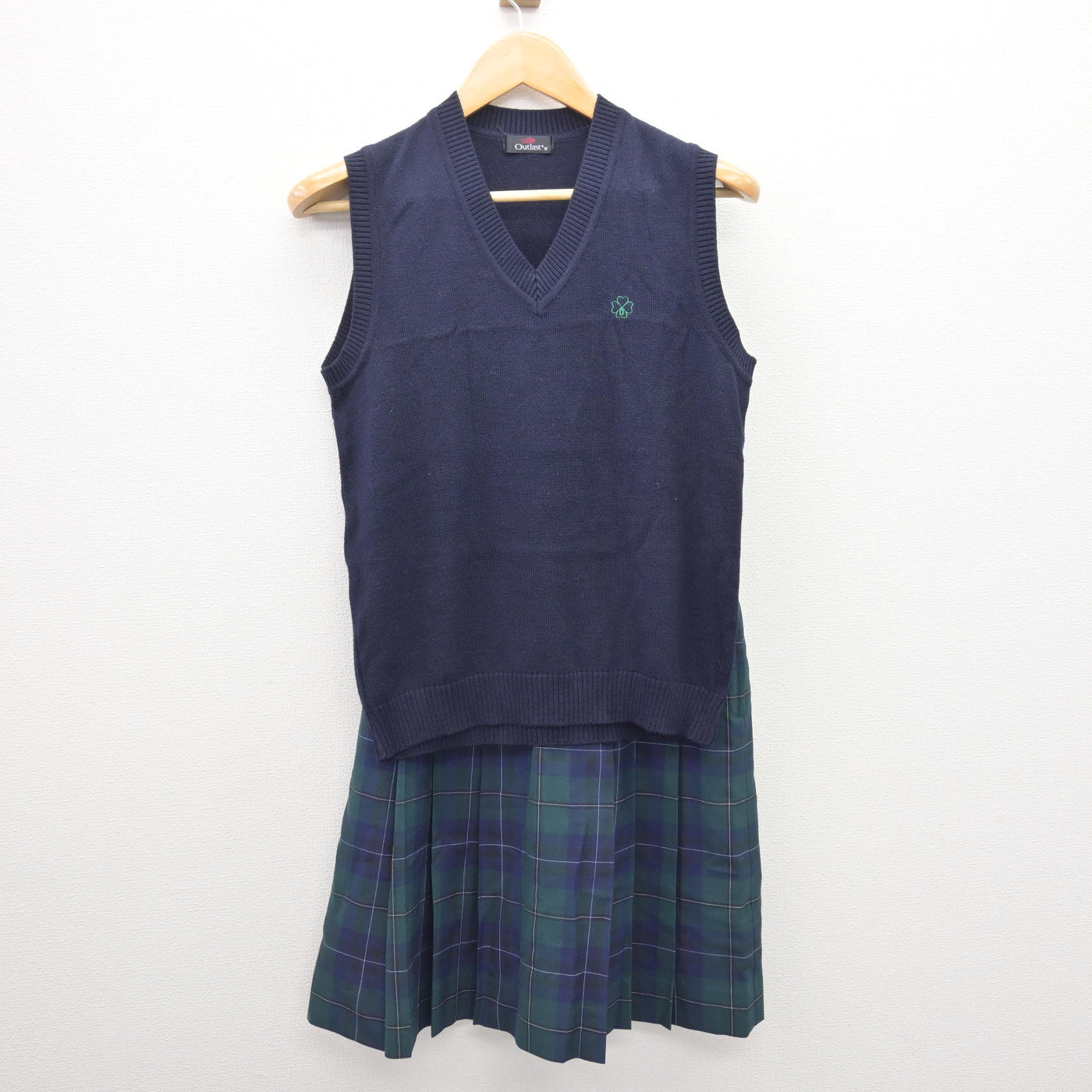 【中古】北海道 札幌第一高等学校 女子制服 3点 (ニットベスト・スカート) sf120681