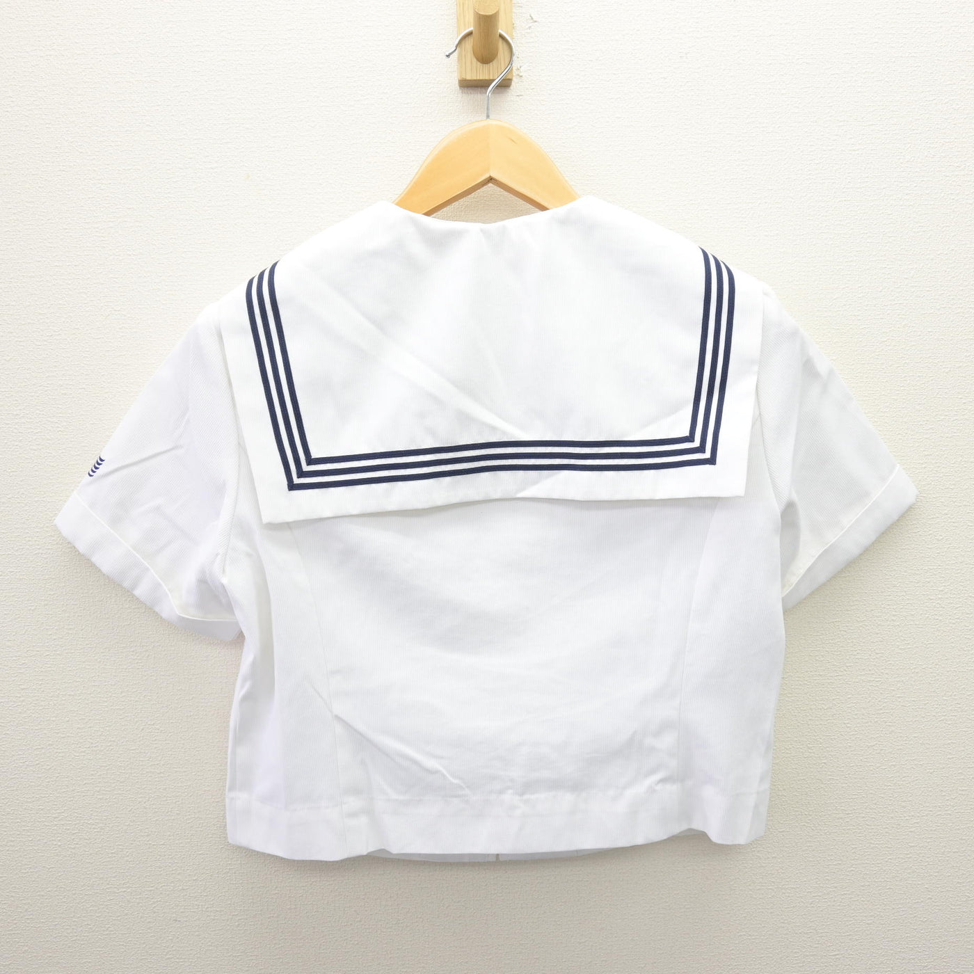 【中古】北海道 藤女子中学校 女子制服 3点 (セーラー服・スカート) sf120688