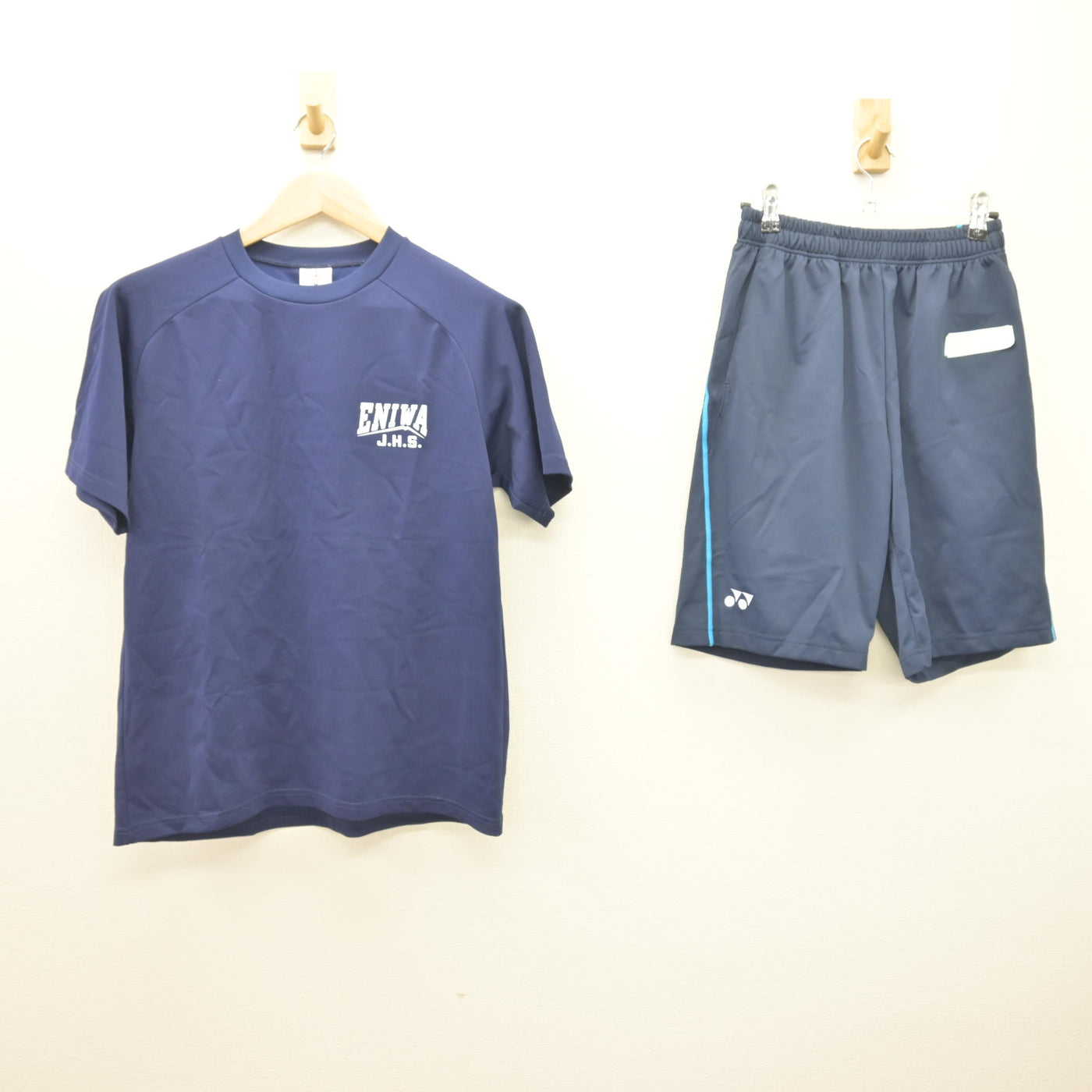 【中古】北海道 恵庭中学校 女子制服 2点 (体操服 上・体操服 下) sf120706
