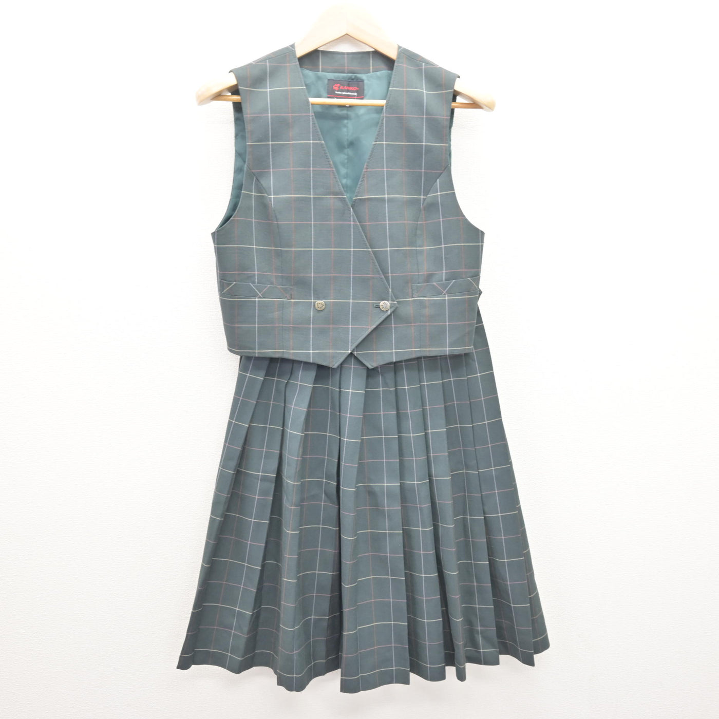 【中古】北海道 月寒中学校 女子制服 4点 (ブレザー・ベスト・スカート) sf120710