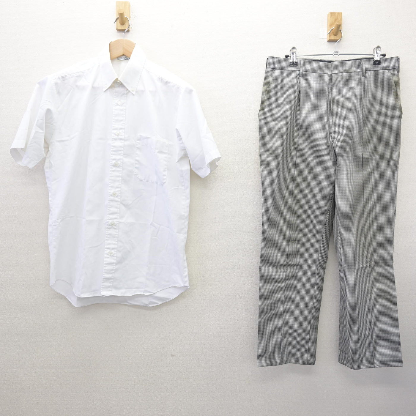 【中古】東京都 杉並学院高等学校 男子制服 3点 (シャツ・ズボン) sf120730
