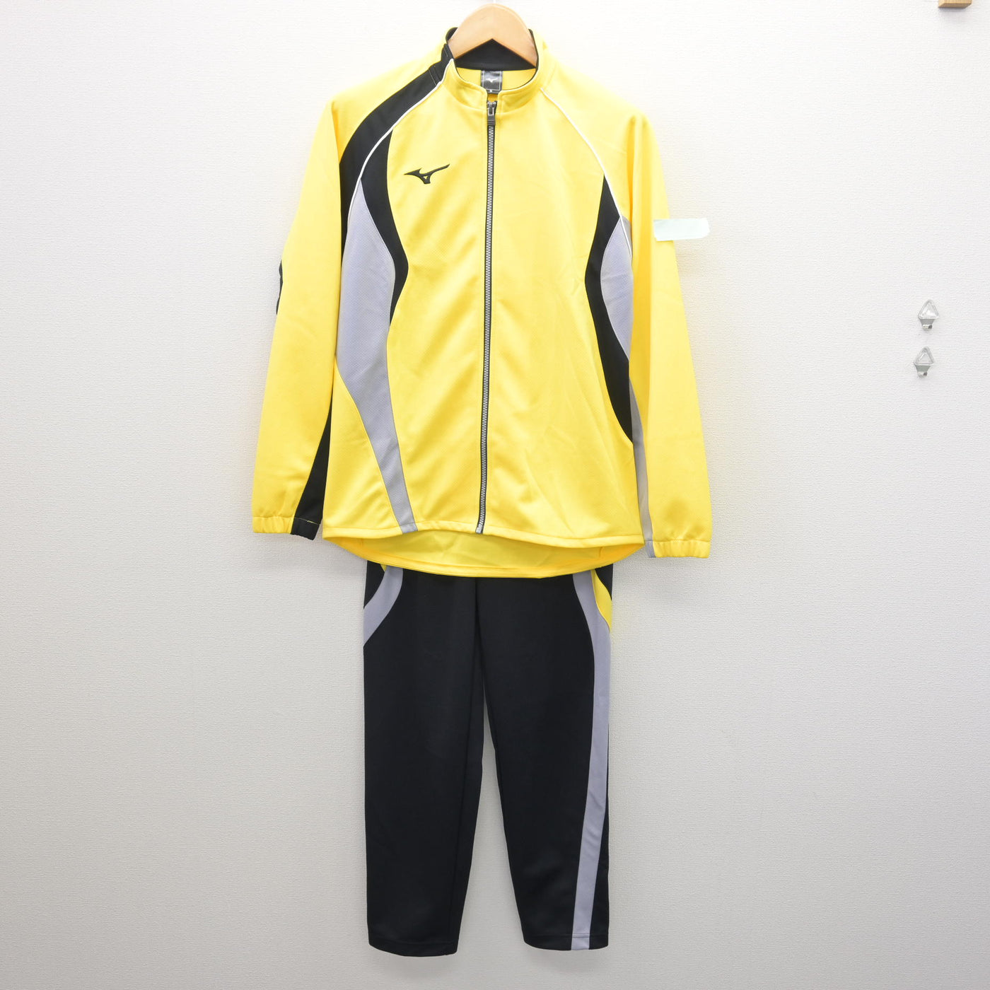 【中古】岐阜県 多治見中学校/陸上部 女子制服 2点 (ジャージ 上・ジャージ 下) sf120749