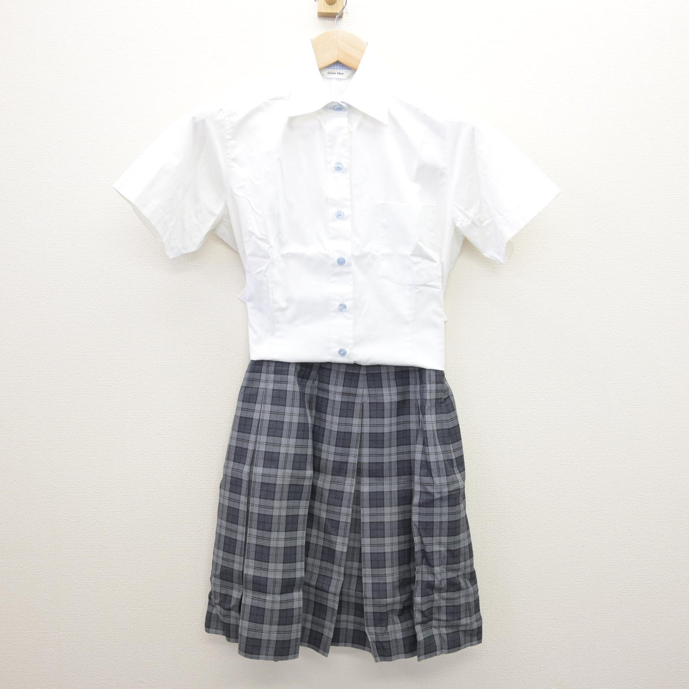 【中古】東京都 順天中学校 女子制服 2点 (シャツ・スカート) sf120771