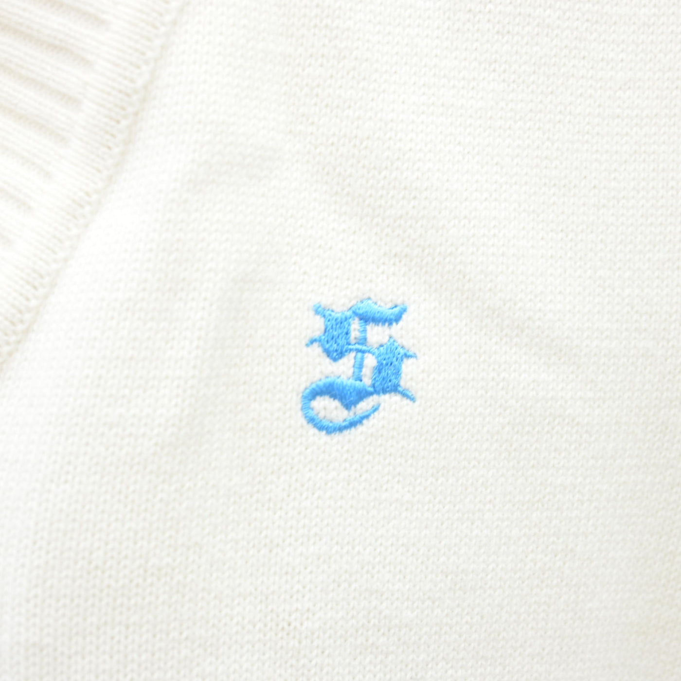 【中古】埼玉県  淑徳与野中学校 女子制服 3点 (ニットベスト・シャツ) sf120778