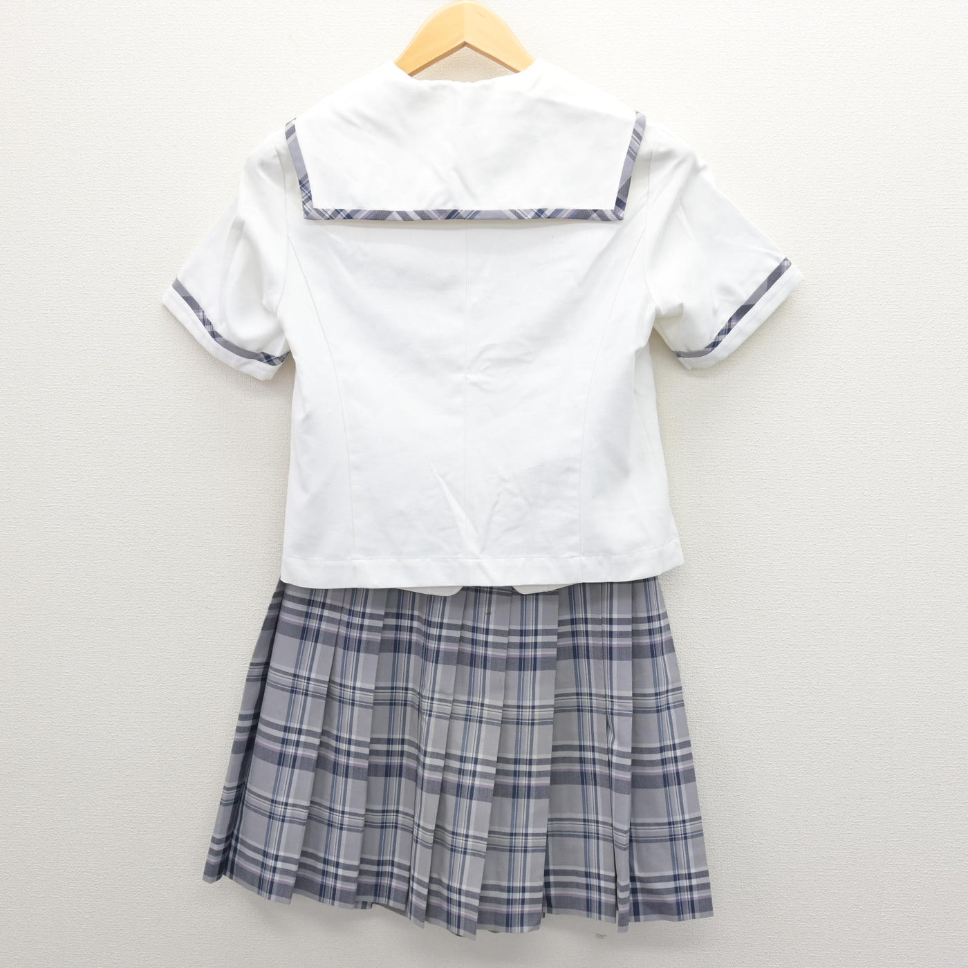 【中古】長野県 松商学園高等学校 女子制服 4点 (セーラー服・スカート) sf120789