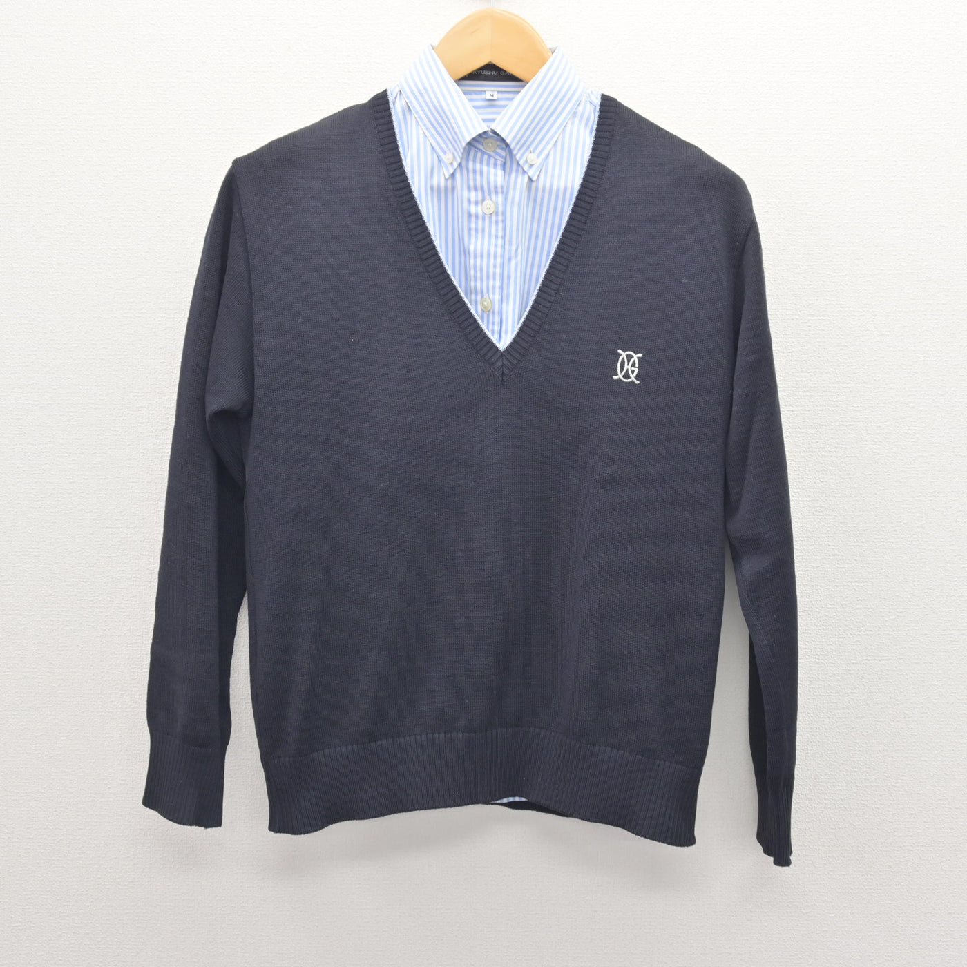 【中古】熊本県 九州学院高等学校 女子制服 2点 (ニット・シャツ) sf120796