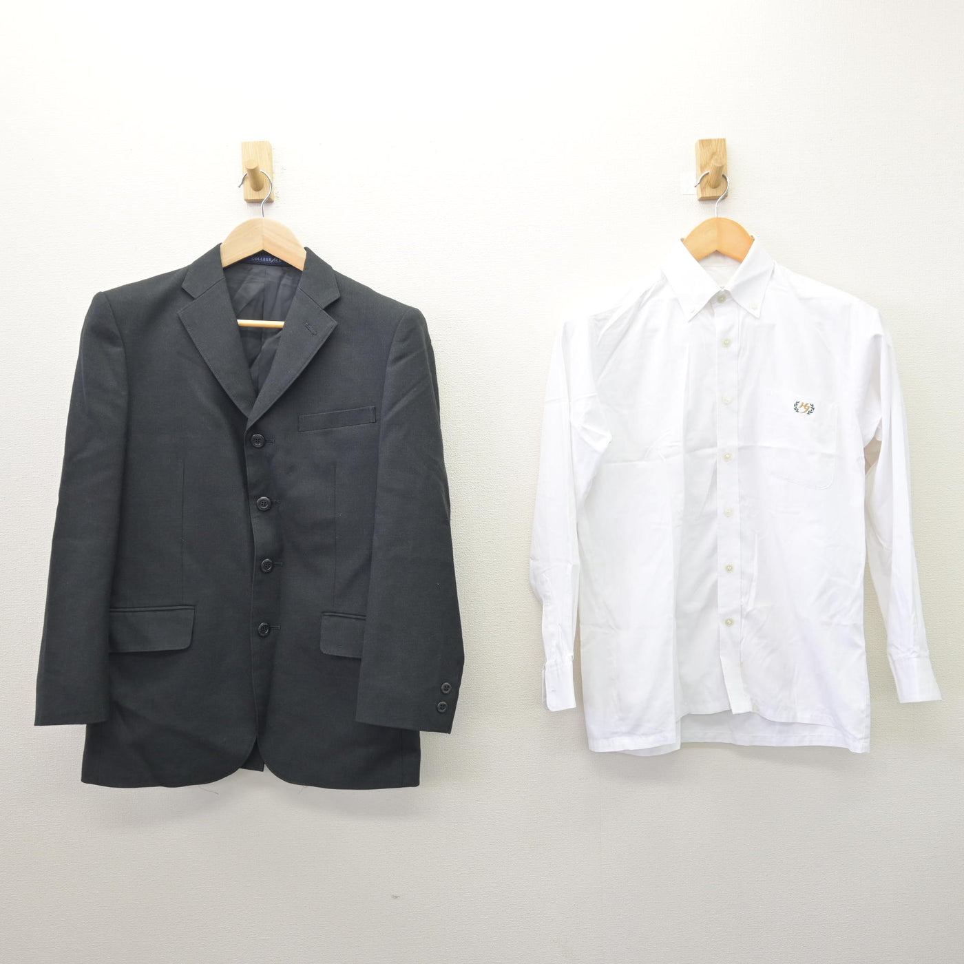 【中古】東京都 広尾学園高等学校 男子制服 2点 (ブレザー・シャツ) sf120866