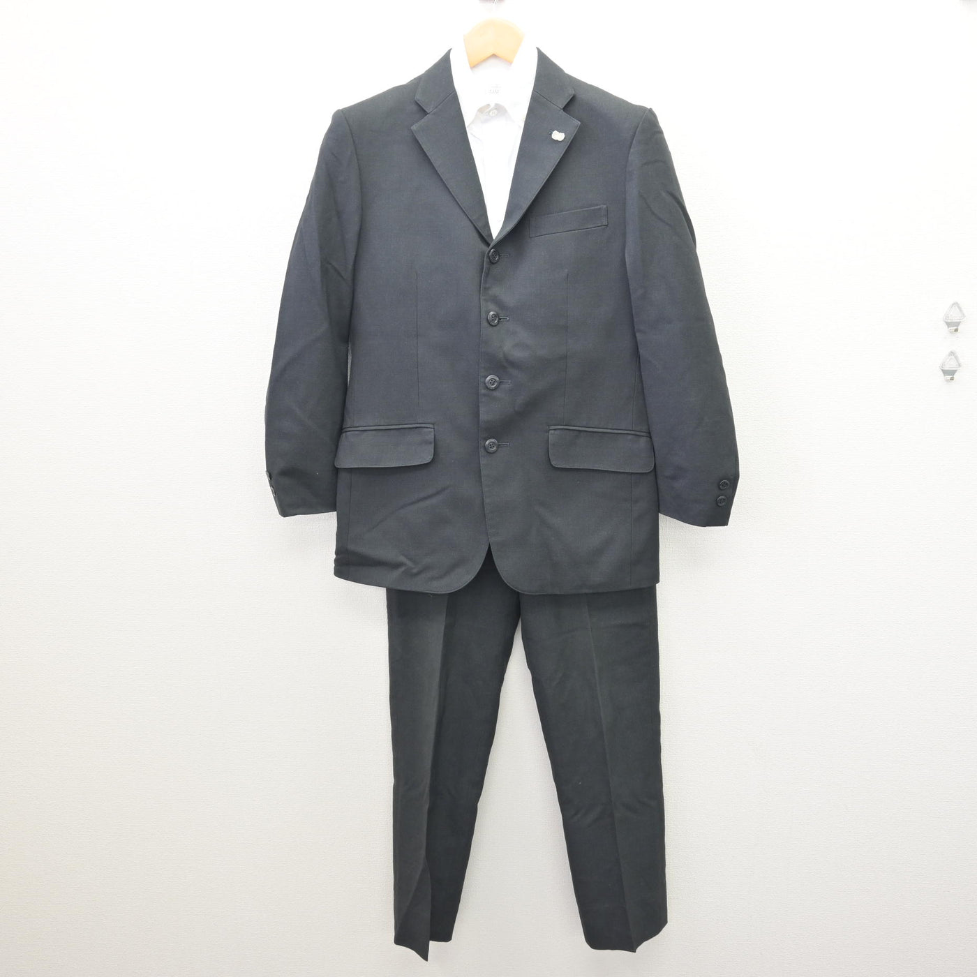 【中古】東京都 広尾学園高等学校 男子制服 4点 (ブレザー・シャツ・ズボン) sf120867