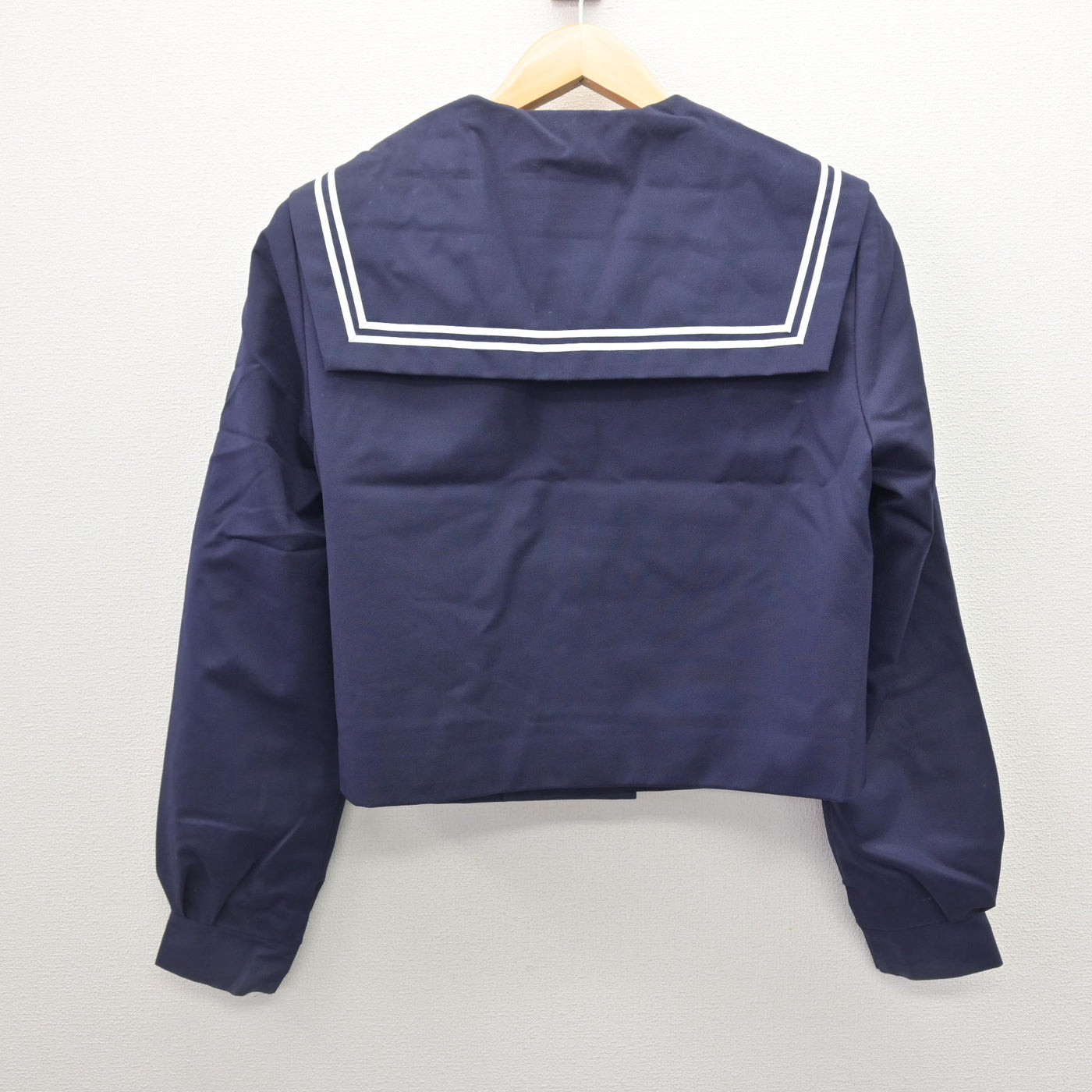 【中古】和歌山県 貴志中学校 女子制服 3点 (セーラー服・スカート) sf120872